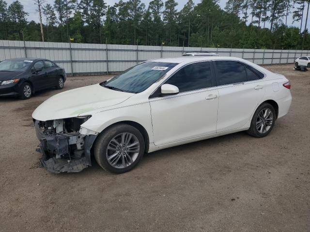 VIN 4T1BF1FK2FU022021 2015 Toyota Camry, LE no.1