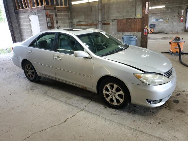 2005 Toyota Camry Le VIN: 4T1BF30KX5U599639 Lot: 60838604