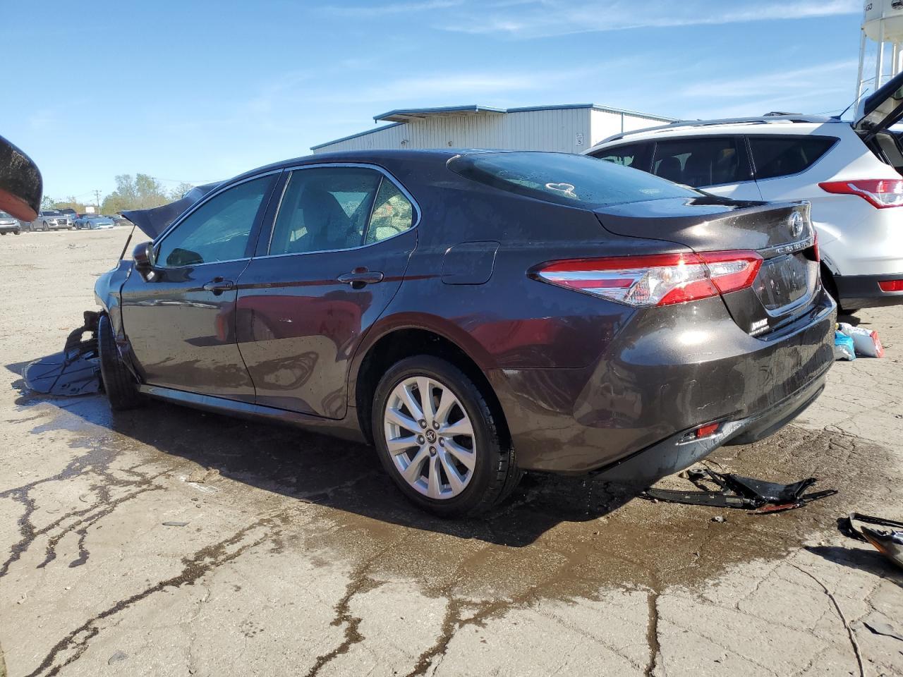 2018 Toyota Camry L vin: JTNB11HK9J3031244