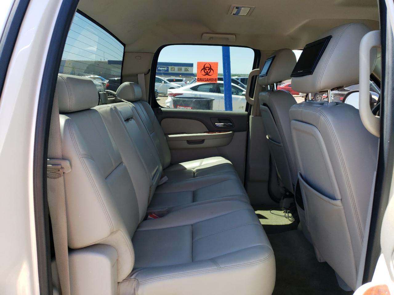 3GCPKTE36BG220979 2011 Chevrolet Silverado K1500 Ltz