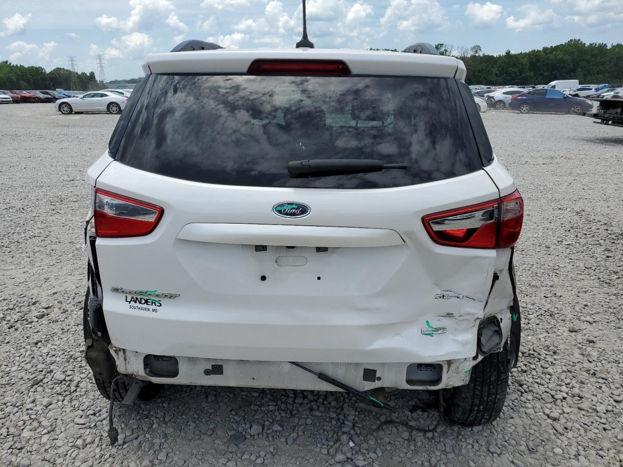 MAJ3P1TE7JC232932 2018 Ford Ecosport Se