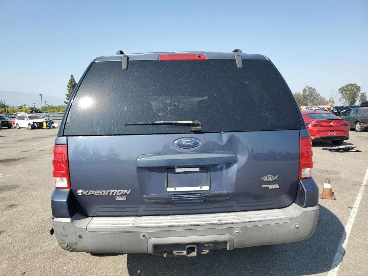 1FMFU15525LA64390 2005 Ford Expedition Xlt