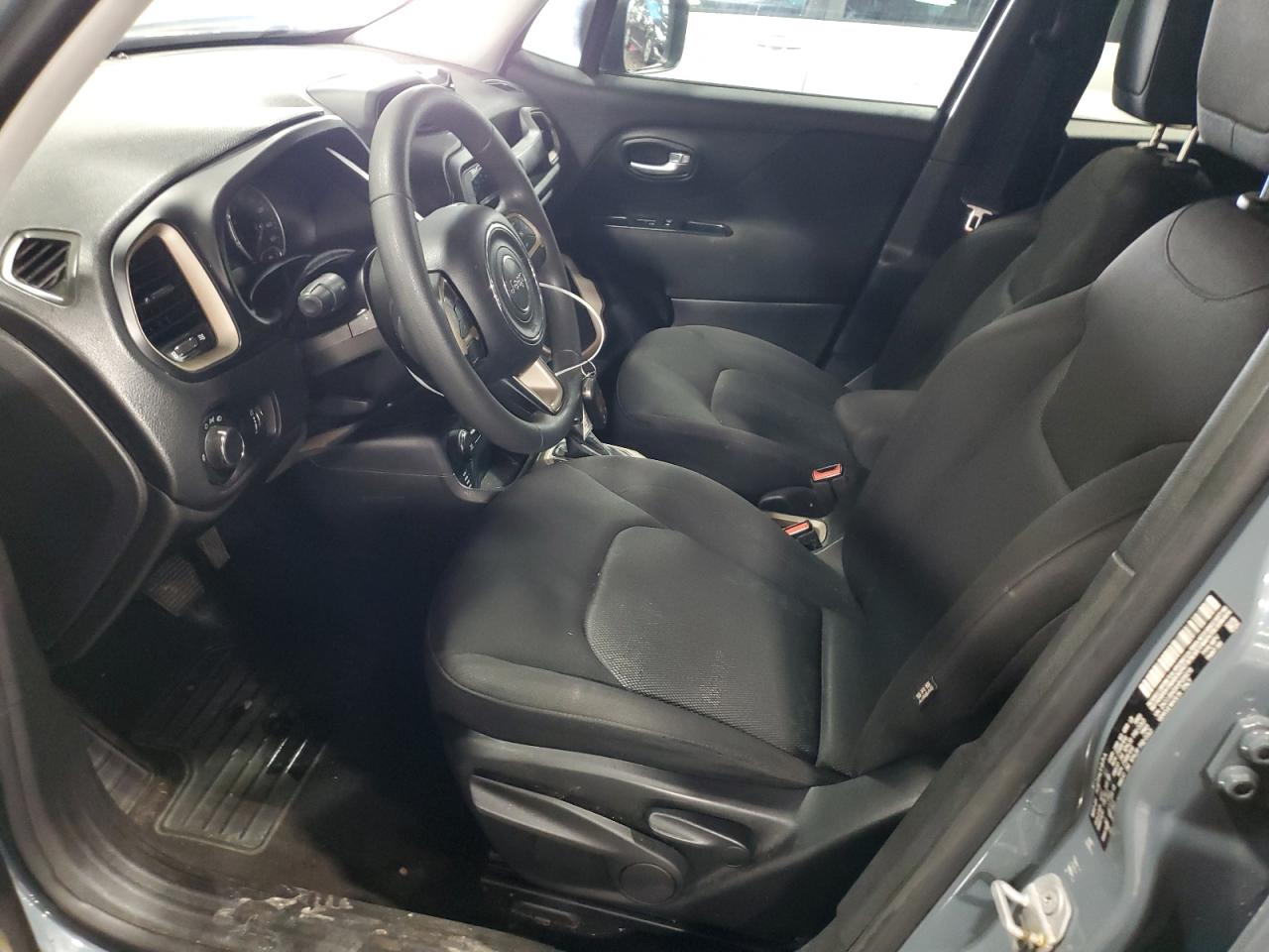 ZACCJBABXHPG38218 2017 Jeep Renegade Sport