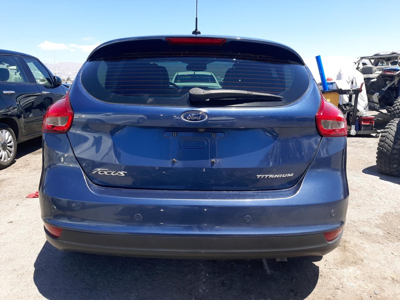 2018 Ford Focus Titanium vin: 1FADP3N21JL313184