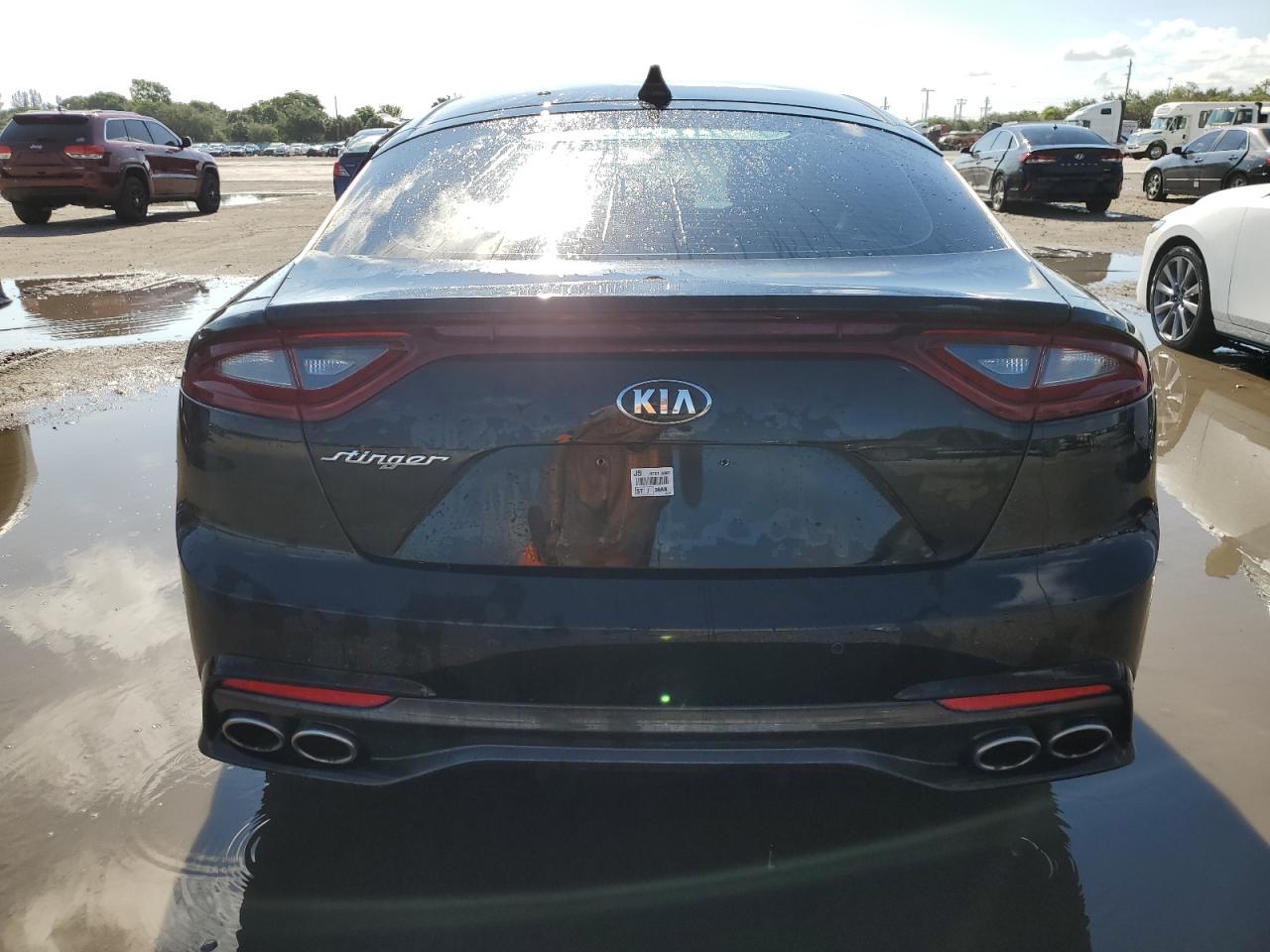 KNAE15LA5J6031342 2018 Kia Stinger