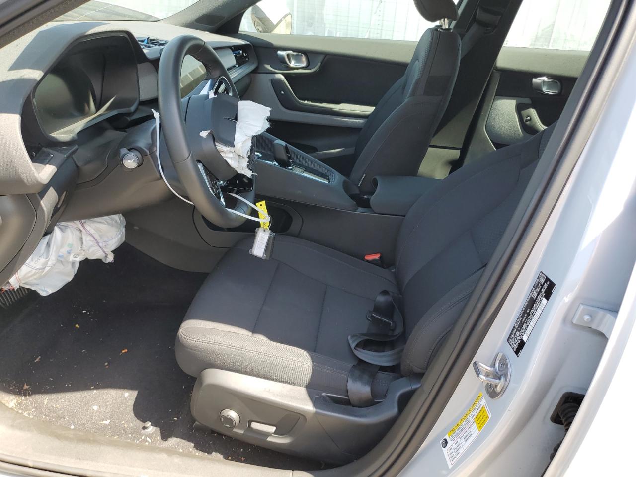 YSMEG3KA0PL145769 2023 Polestar 2