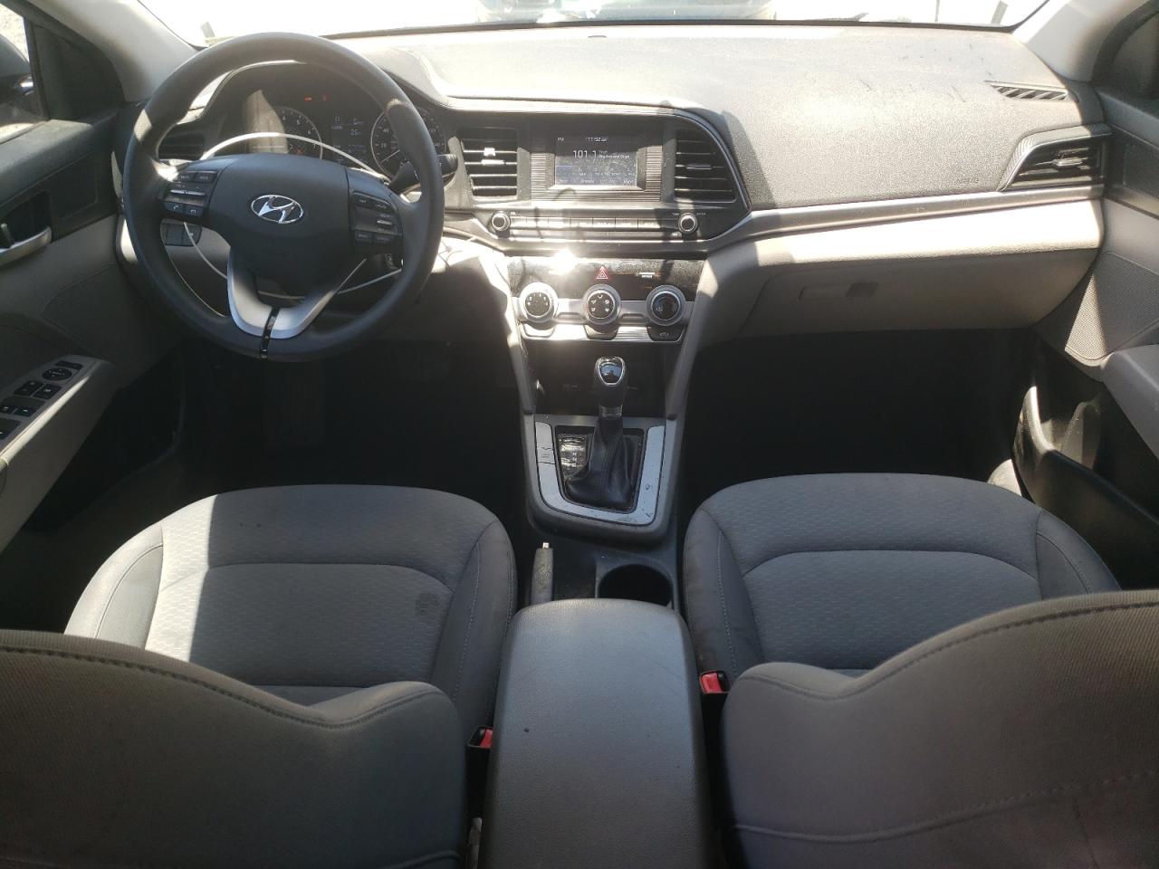 KMHD74LF7KU758087 2019 Hyundai Elantra Se