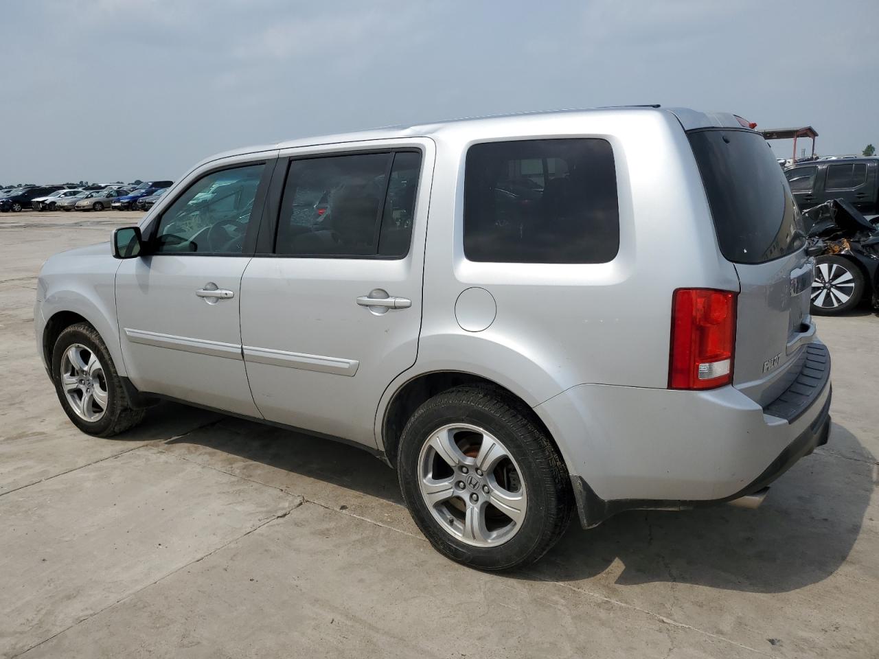 5FNYF3H56FB025756 2015 Honda Pilot Exl