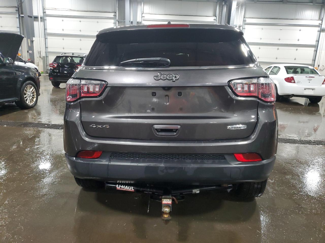 3C4NJDBB1JT177587 2018 Jeep Compass Latitude