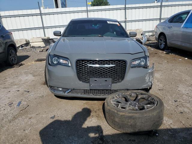 VIN 2C3CCABG4KH562541 2019 Chrysler 300, S no.5