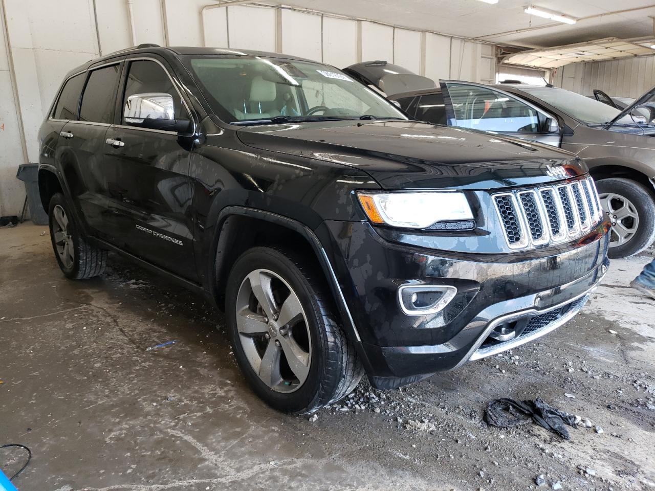 1C4RJFCG3EC238673 2014 Jeep Grand Cherokee Overland