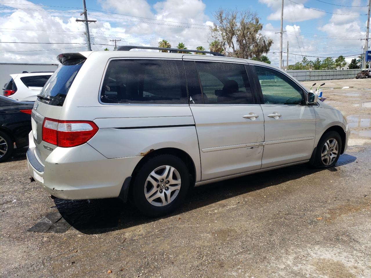 5FNRL38745B122502 2005 Honda Odyssey Exl