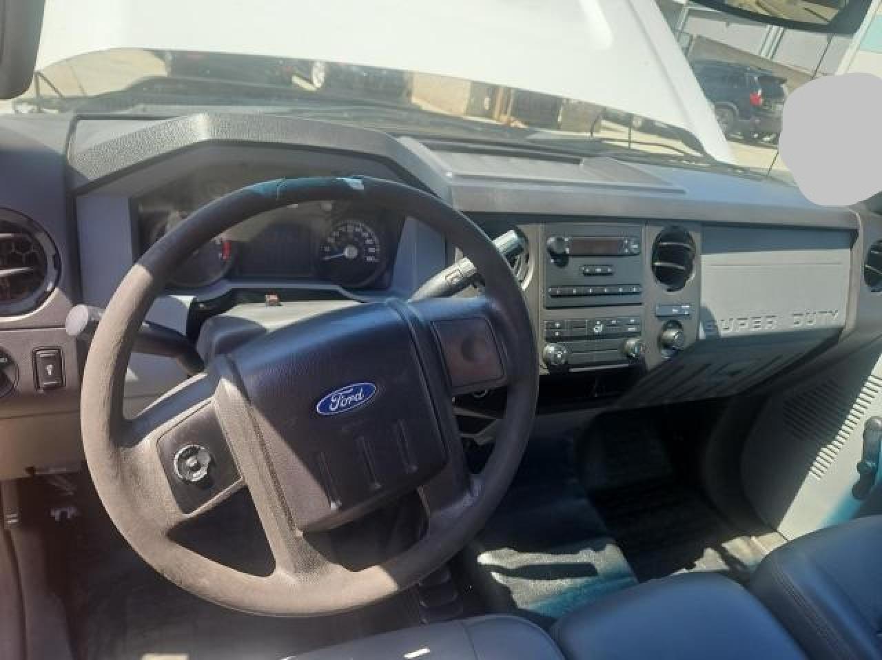 2015 Ford F250 Super Duty vin: 1FTBF2B67FEB23813