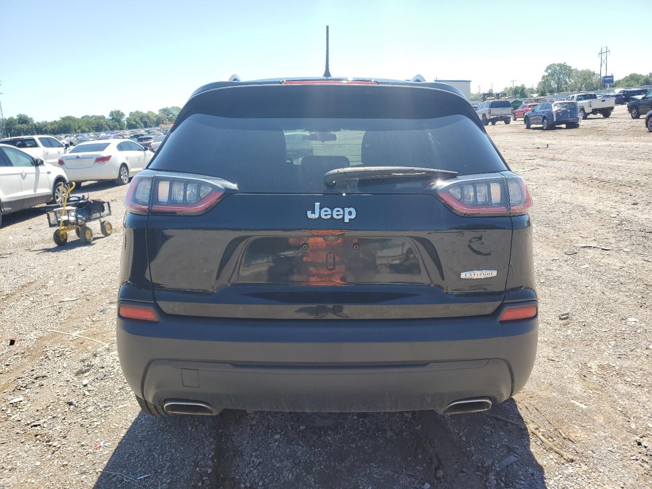 2019 Jeep Cherokee Latitude Plus vin: 1C4PJLLX4KD241951