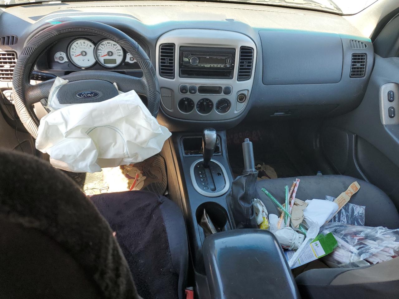 1FMYU93145KB84768 2005 Ford Escape Xlt