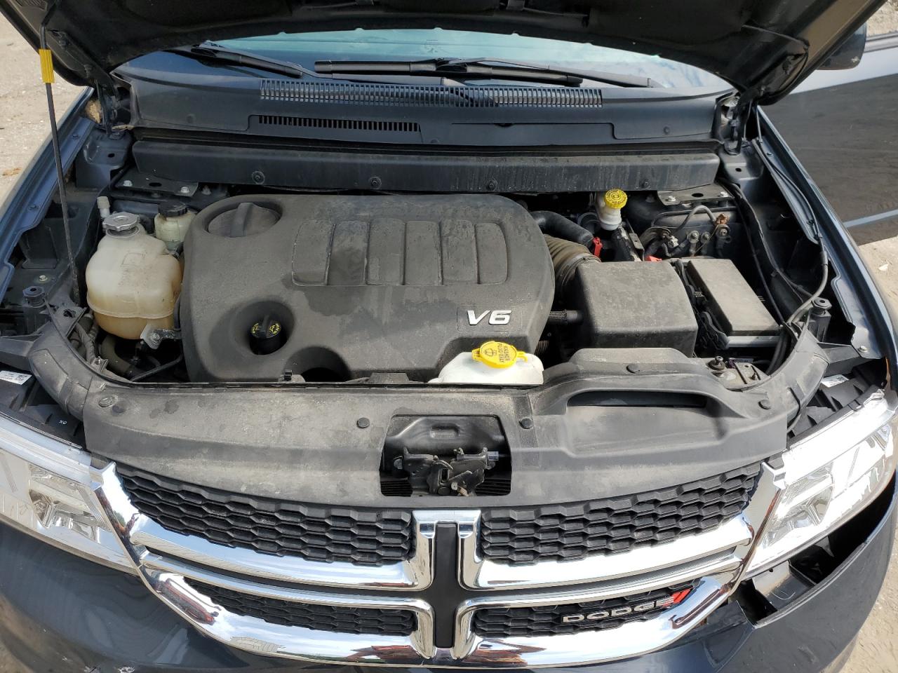 3C4PDDBG2JT145470 2018 Dodge Journey Sxt