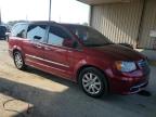 CHRYSLER TOWN & COU photo