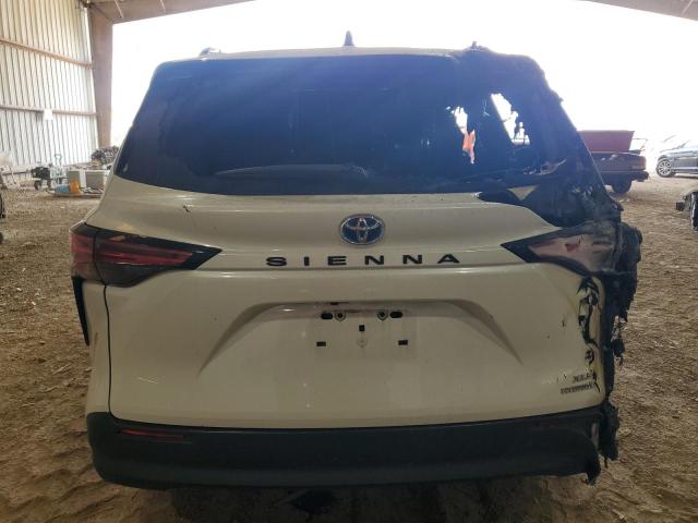2022 TOYOTA SIENNA XLE - 5TDYRKEC4NS075456