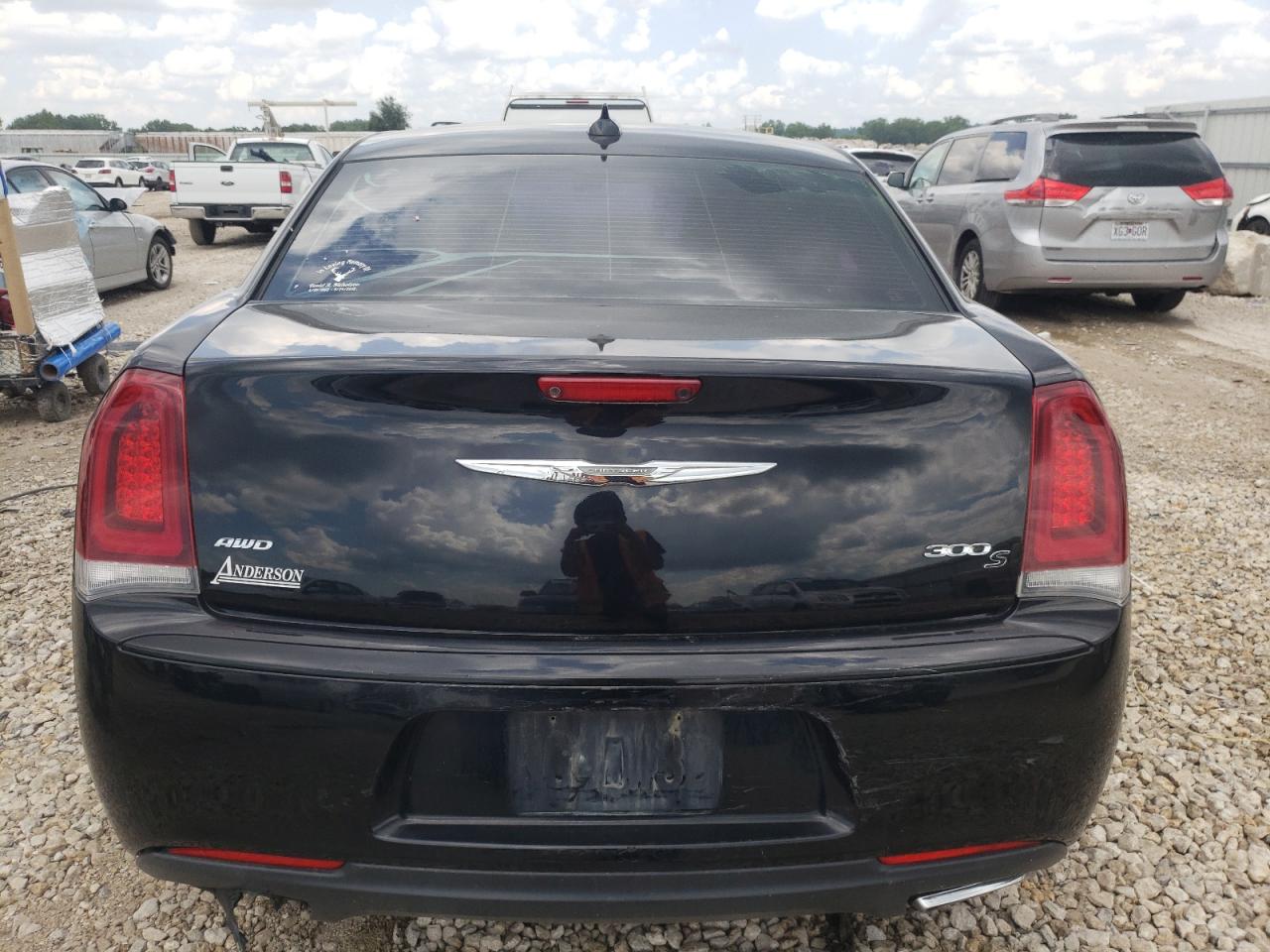 2C3CCAGG1GH176126 2016 Chrysler 300 S