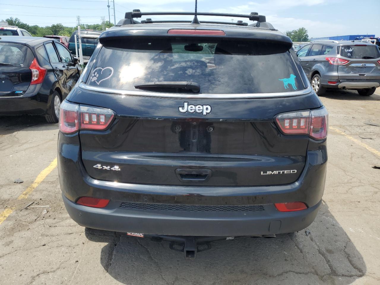 3C4NJDCB8JT114145 2018 Jeep Compass Limited