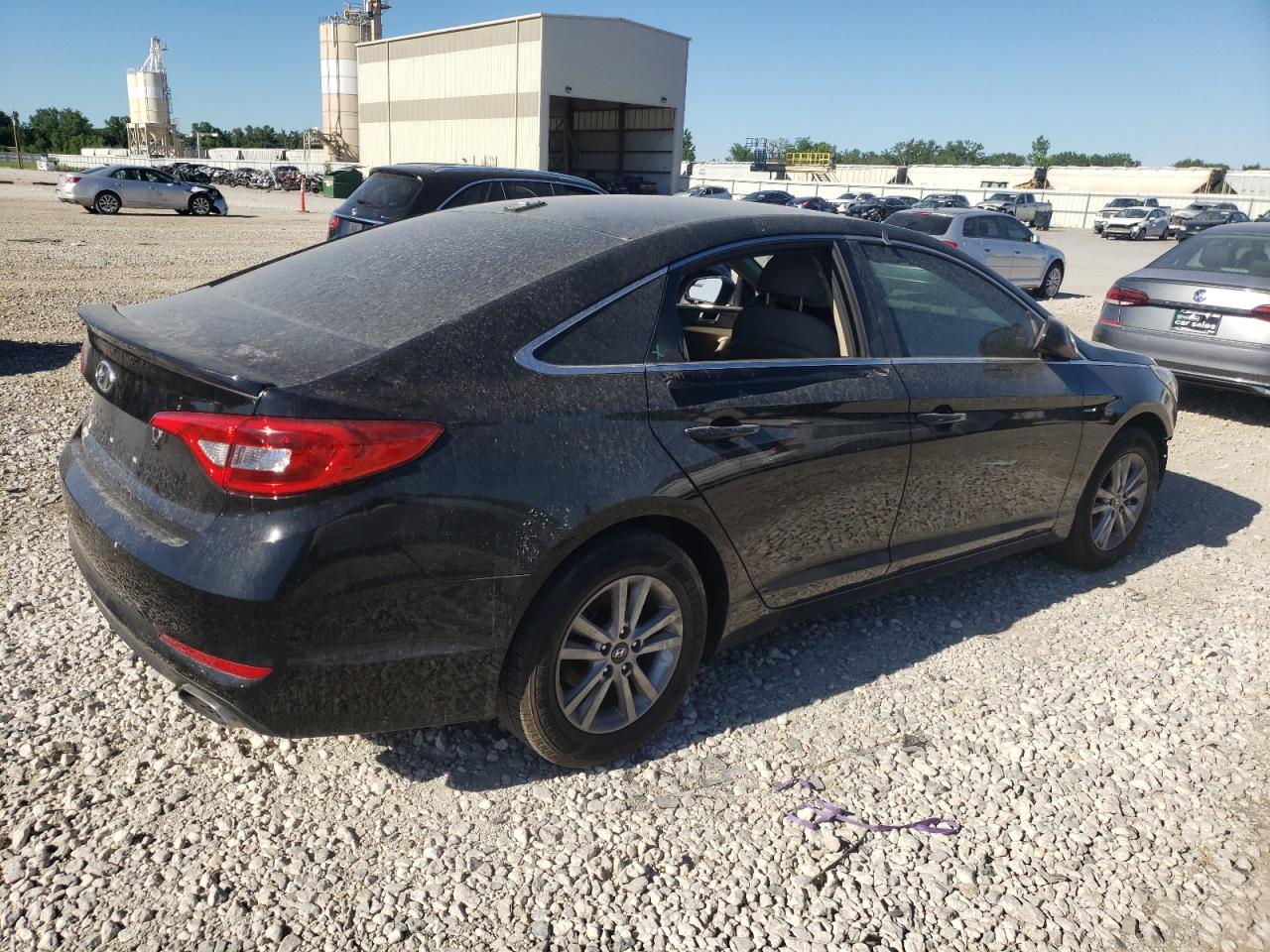 5NPE24AF0FH118393 2015 Hyundai Sonata Se