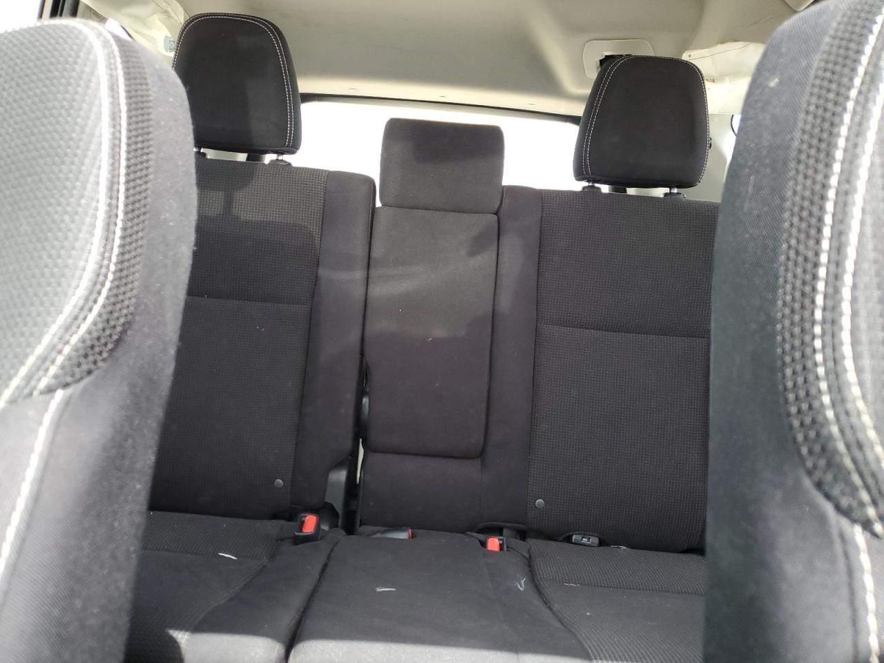 JTMWFREV5HJ700149 2017 Toyota Rav4 Xle