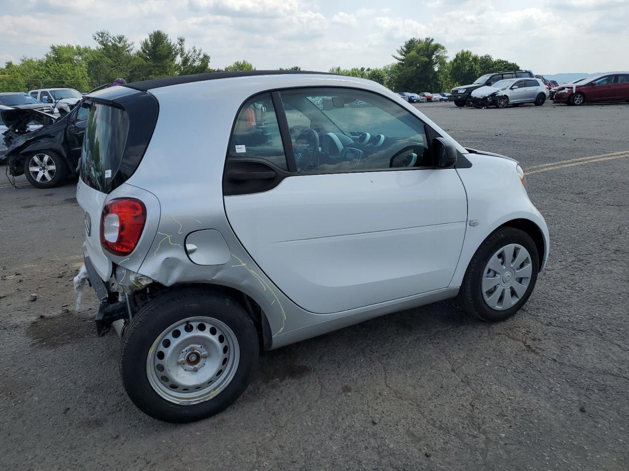 WMEFJ5DA2HK169154 2017 Smart Fortwo