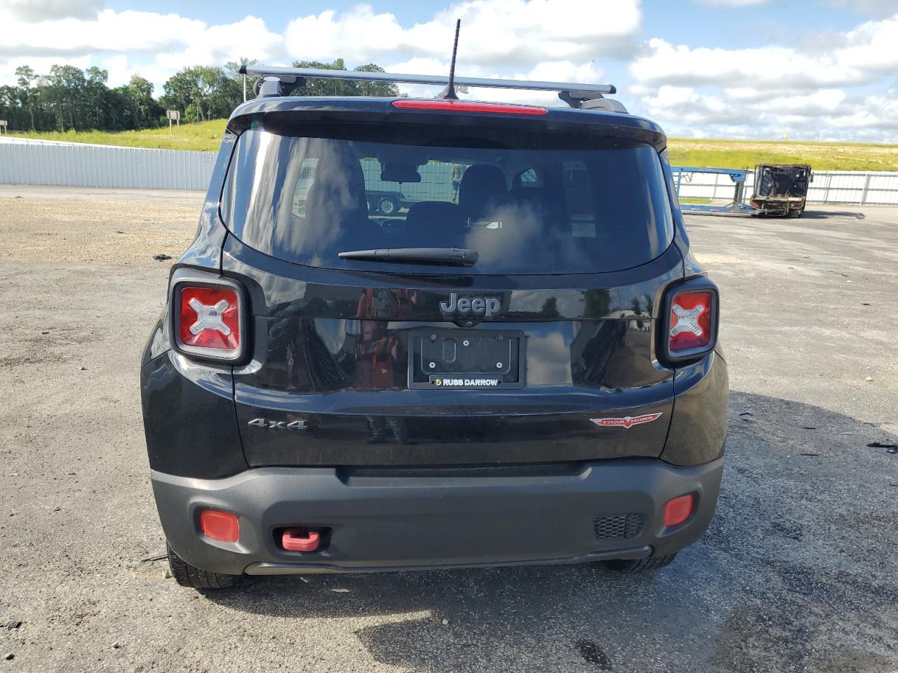 ZACCJBCT0FPB72375 2015 Jeep Renegade Trailhawk