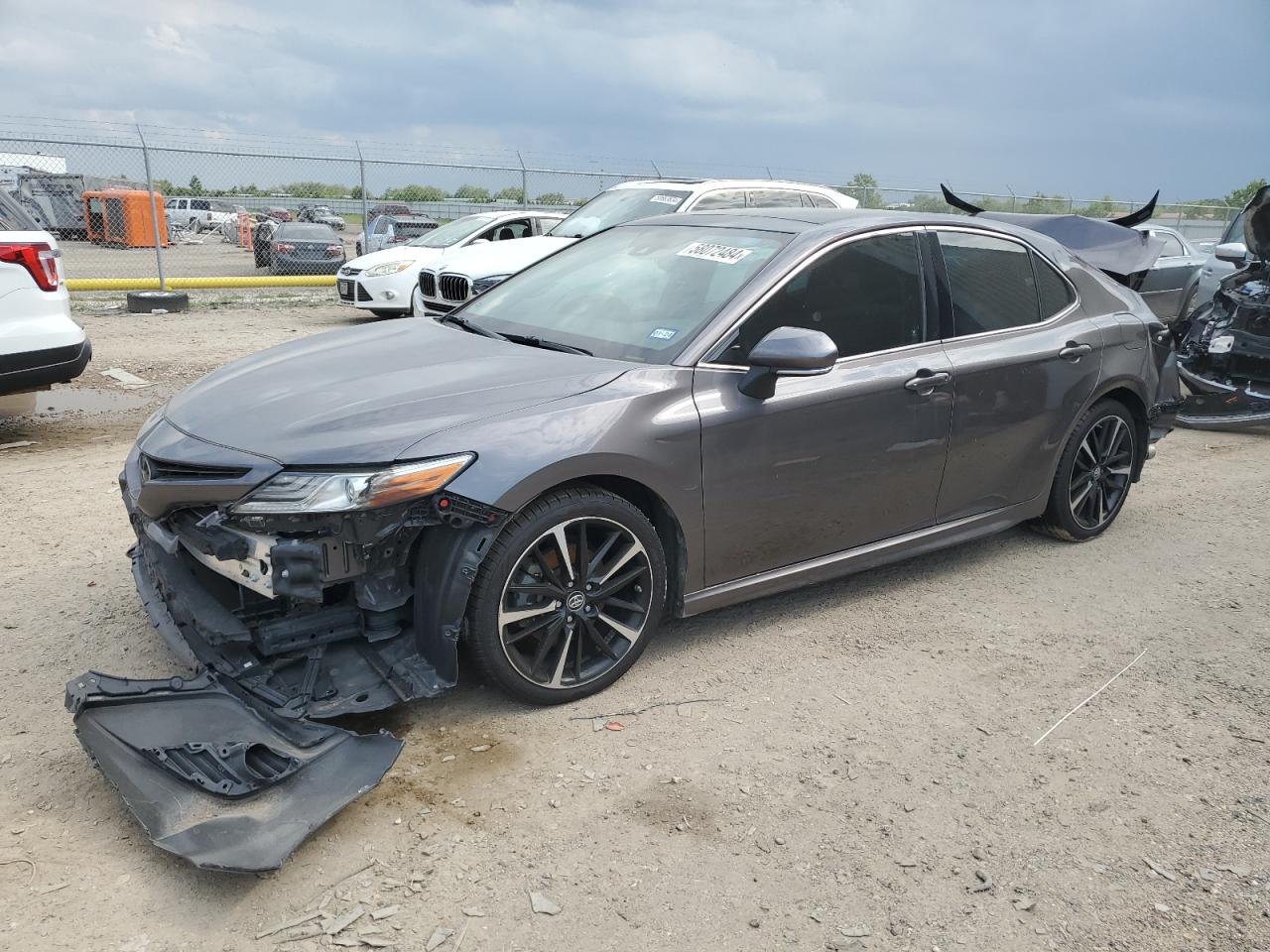 2019 Toyota Camry Xse vin: 4T1B61HK5KU164371