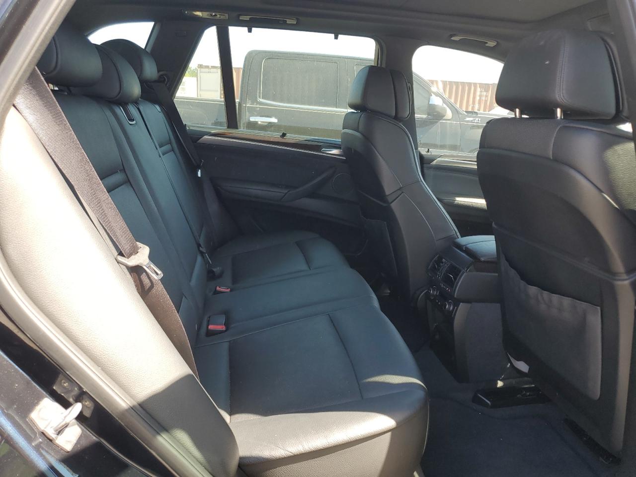 5UXZV4C52BL413237 2011 BMW X5 xDrive35I