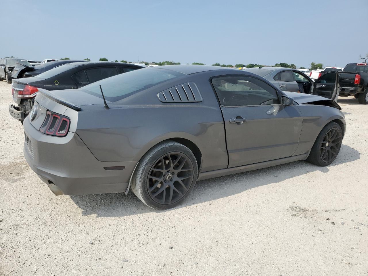 1ZVBP8AM8E5274395 2014 Ford Mustang