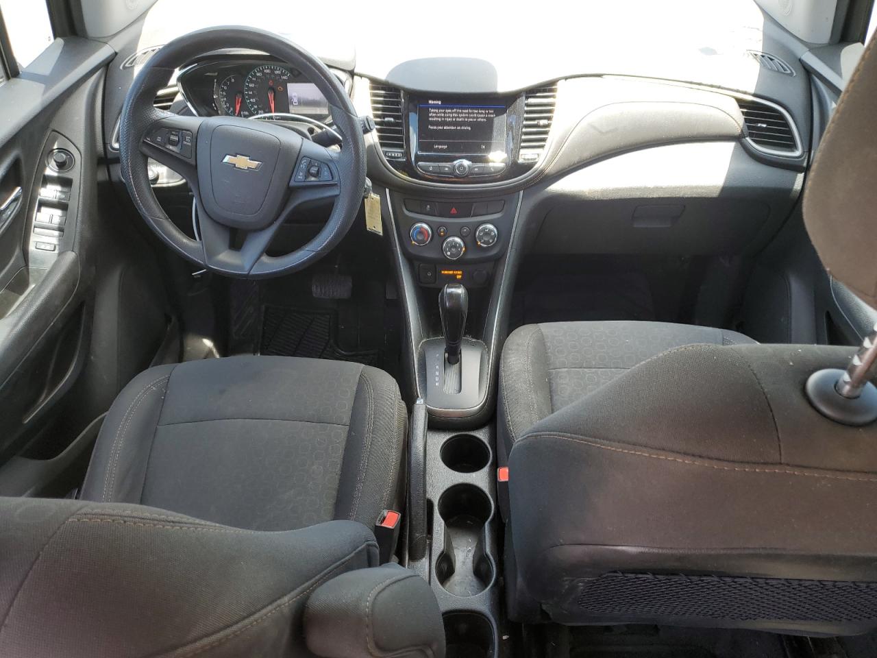 3GNCJKSB3LL156245 2020 Chevrolet Trax Ls