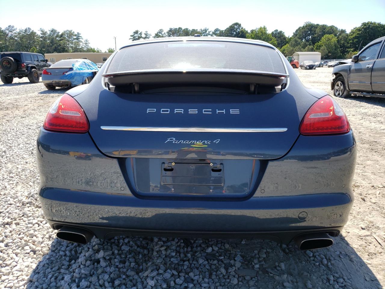 WP0AA2A79BL012464 2011 Porsche Panamera 2