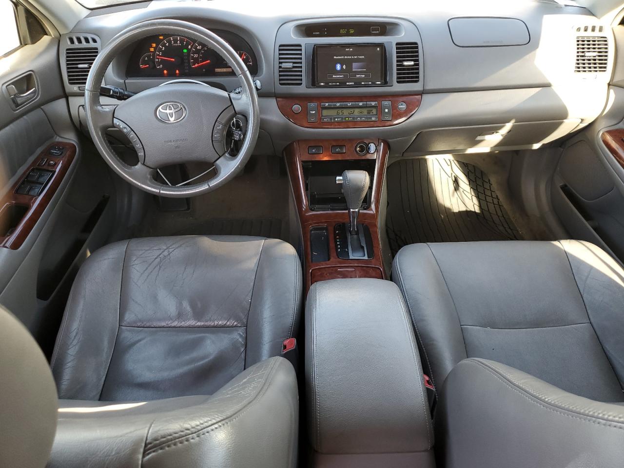 4T1BF30K75U608958 2005 Toyota Camry Le