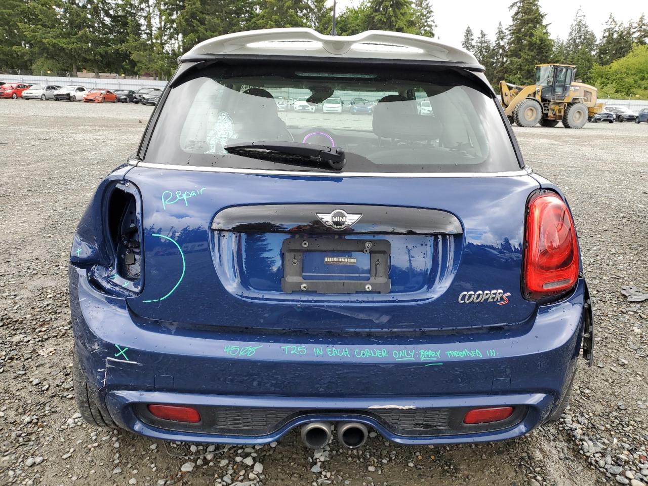 WMWXP7C55F2A33339 2015 Mini Cooper S