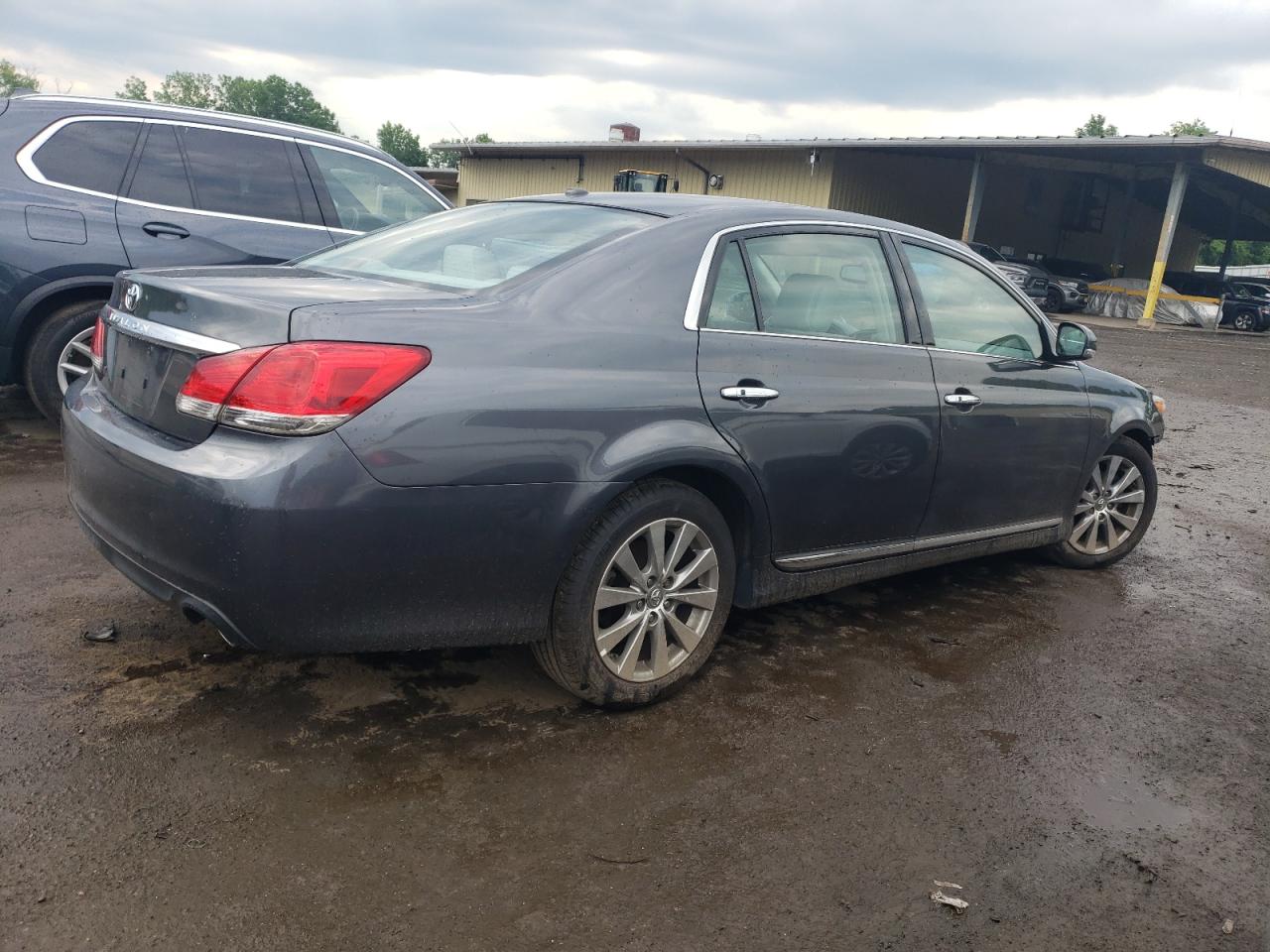 4T1BK3DBXBU428388 2011 Toyota Avalon Base