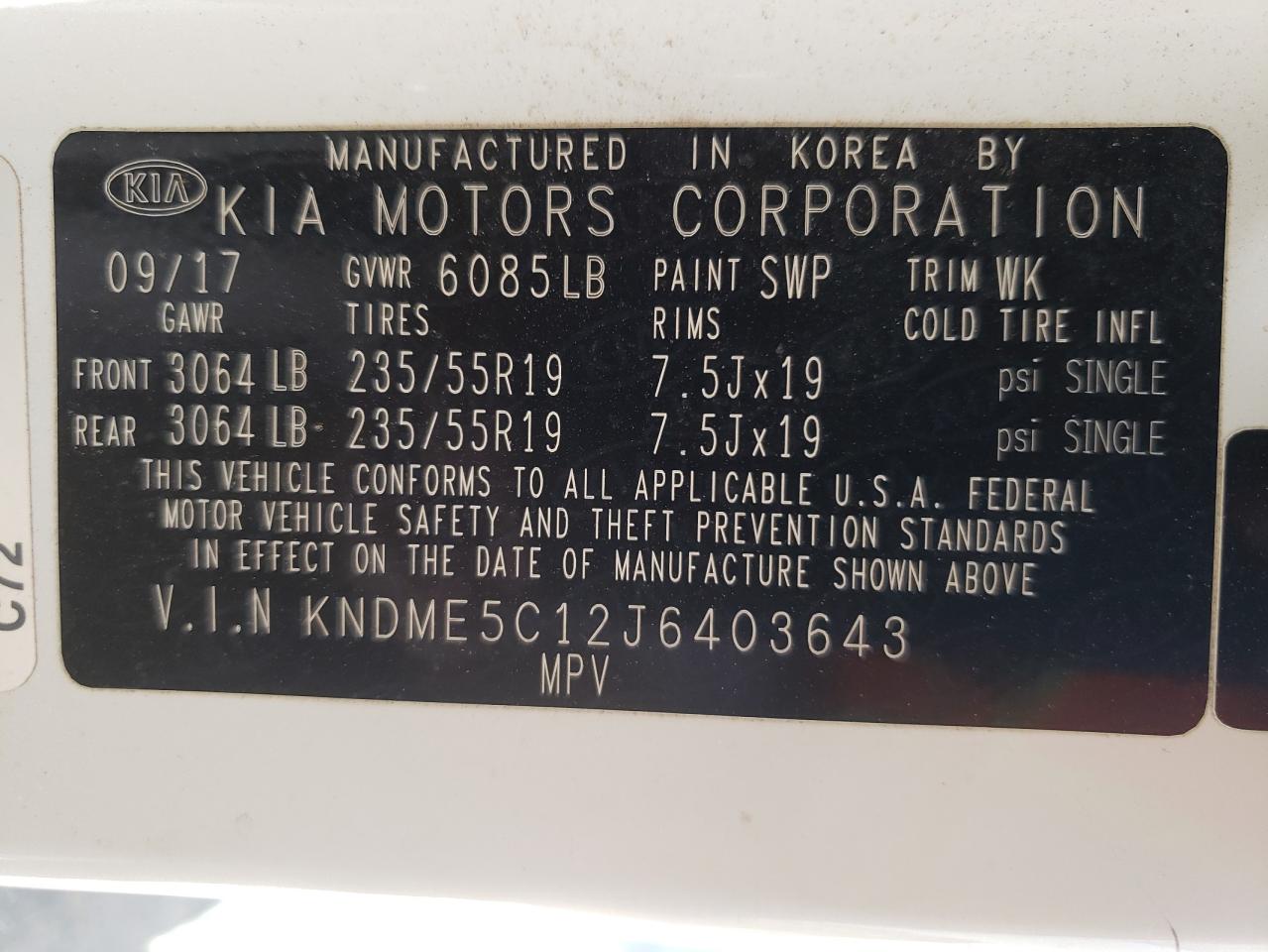 KNDME5C12J6403643 2018 Kia Sedona Sxl