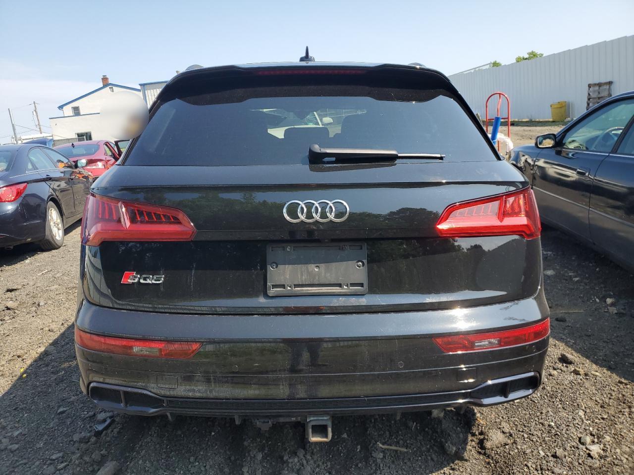 WA1B4AFY4K2140909 2019 Audi Sq5 Premium Plus