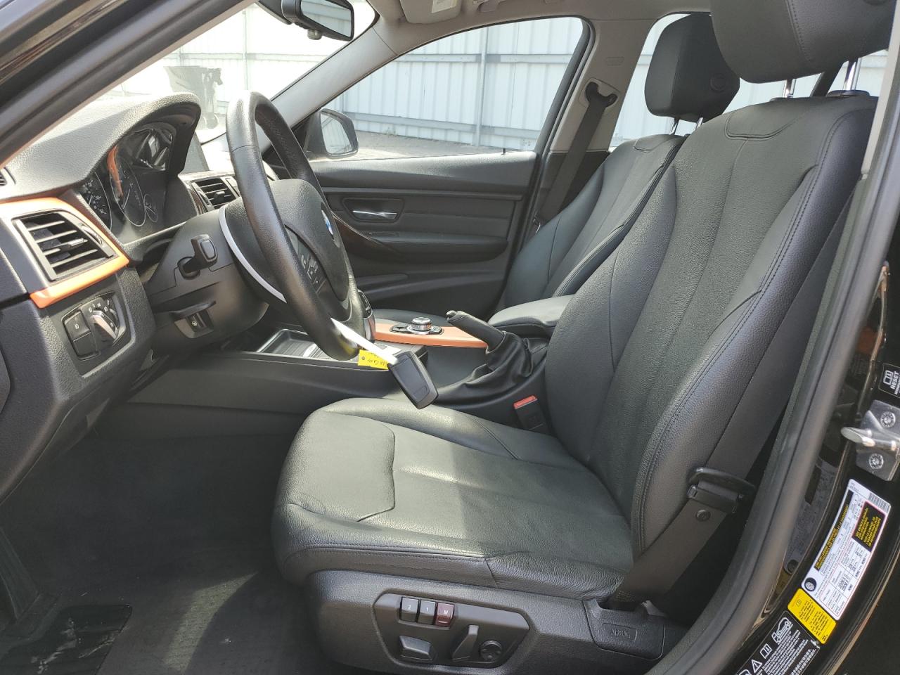 WBA3B5C50DF598201 2013 BMW 328 Xi Sulev