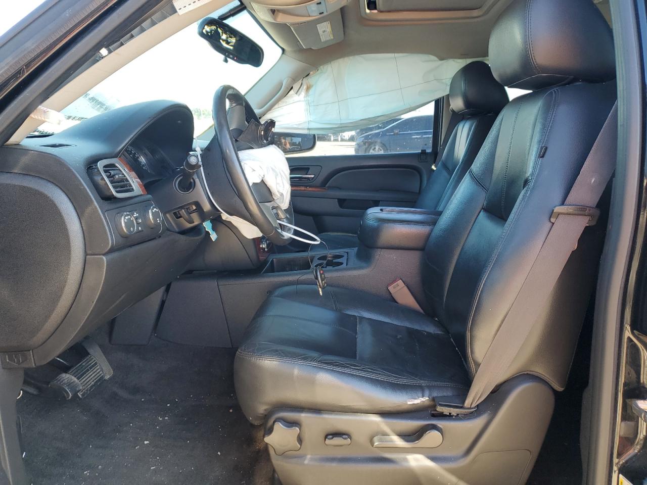 1GNSKBE09CR132124 2012 Chevrolet Tahoe K1500 Lt