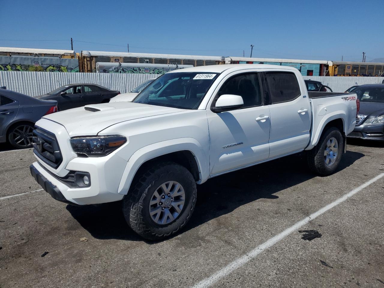 2022 Toyota Tacoma Double Cab vin: 3TMAZ5CN3NM162725