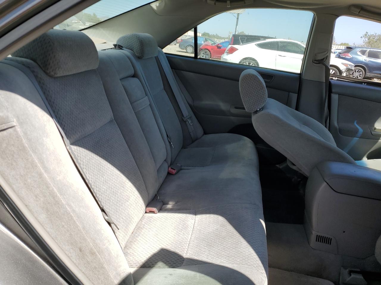 4T1BE32K34U841637 2004 Toyota Camry Le