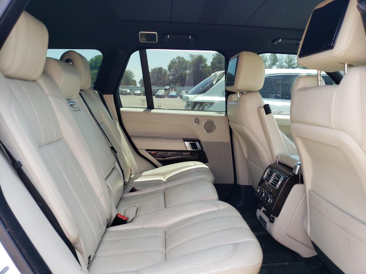 SALGS2WF2EA195545 2014 Land Rover Range Rover Hse