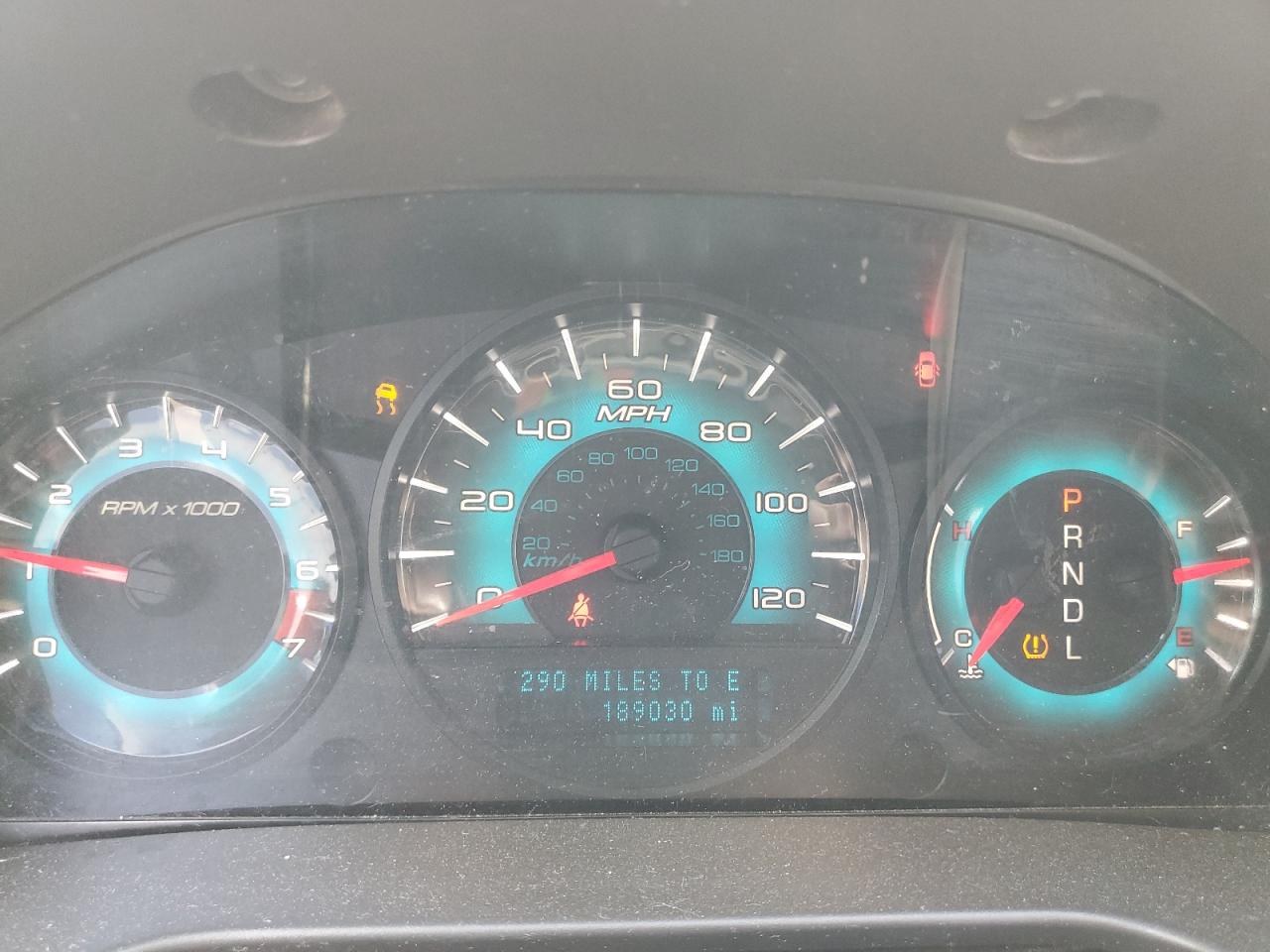 3FAHP0HA3AR287563 2010 Ford Fusion Se