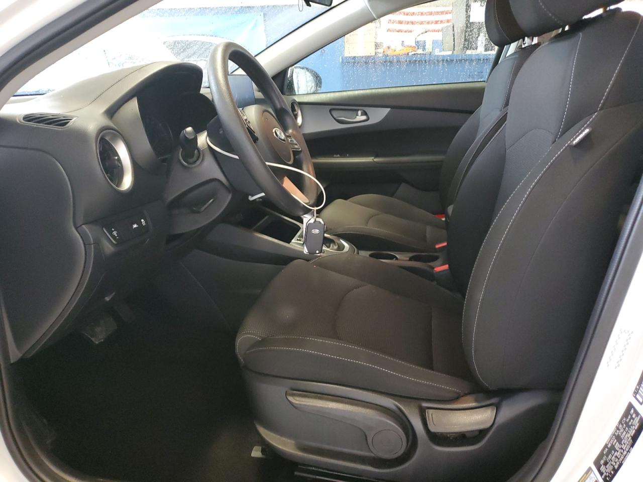 3KPF24AD1ME405777 2021 Kia Forte Fe