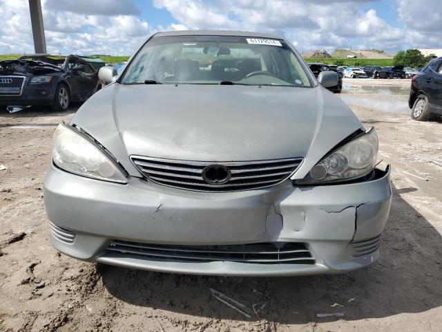 2005 Toyota Camry Le VIN: 4T1BE32K15U512534 Lot: 61129514