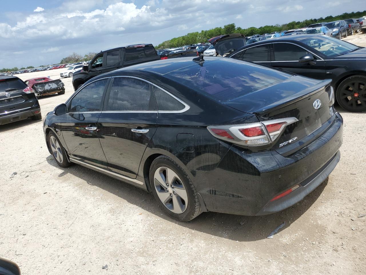 2016 Hyundai Sonata Plug-In Hybrid vin: KMHE54L23GA024756