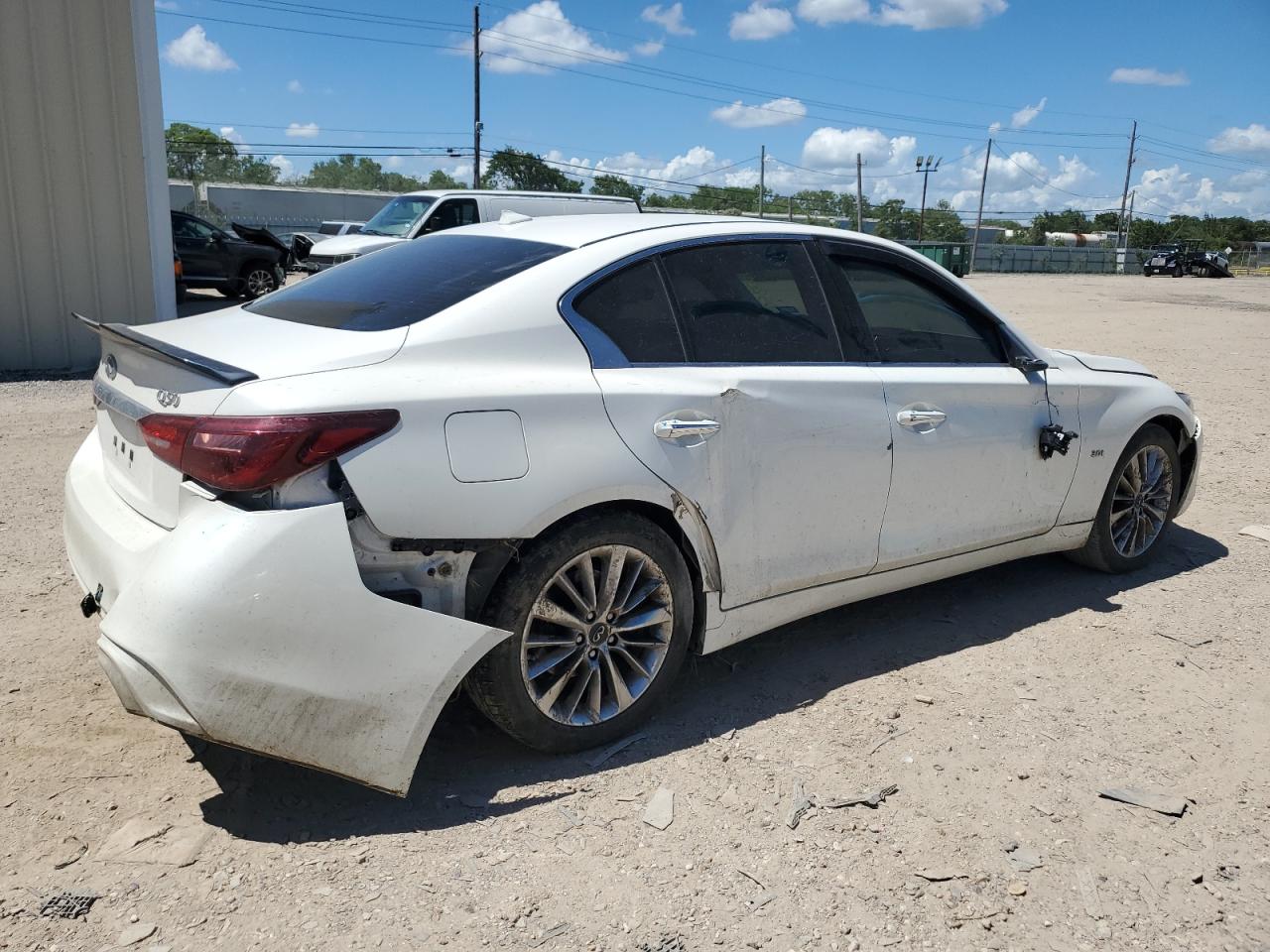 2018 Infiniti Q50 Luxe vin: JN1EV7AP6JM365937