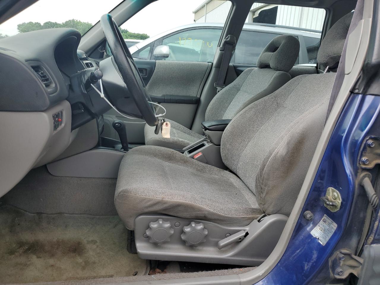 JF1SF63561H747046 2001 Subaru Forester L