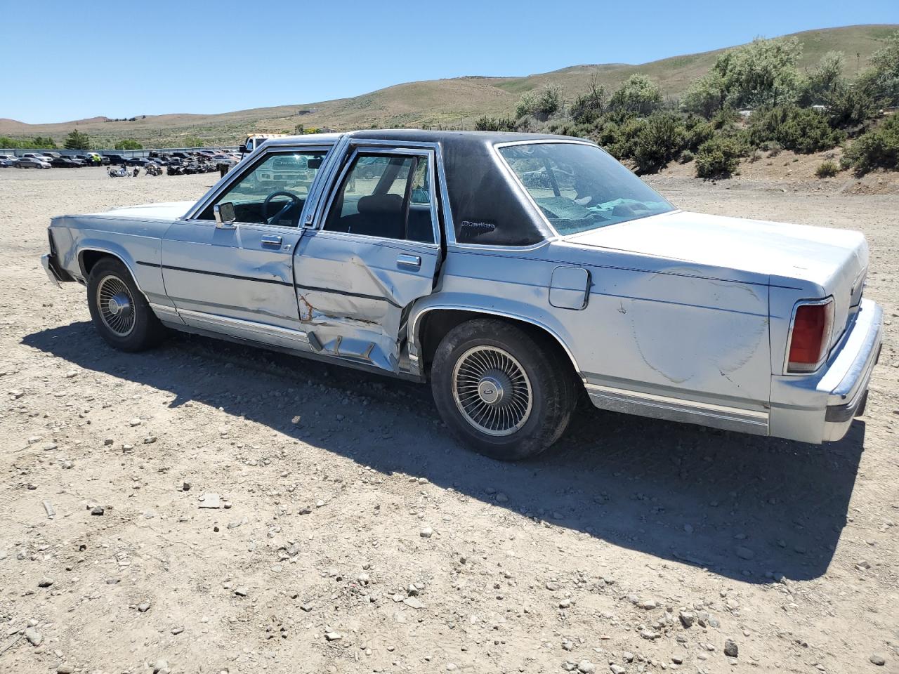 2FACP74F8LX112766 1990 Ford Crown Victoria Lx